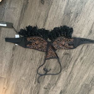 Beach riot bikini top